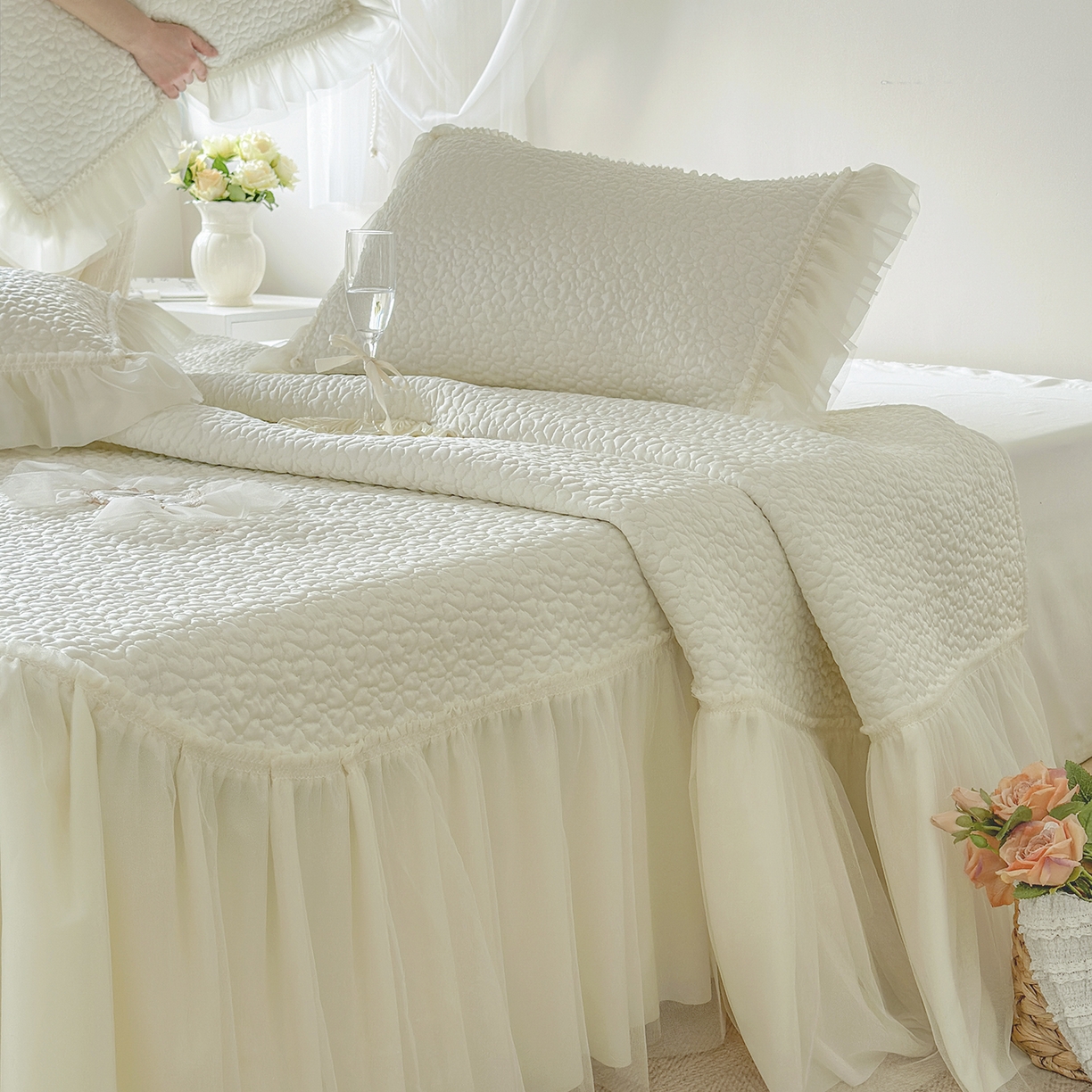 91家纺网 家纺一手货源 找家纺 乐朵家居 2026新款 蜜糖（复合）凉豆豆凉席三件套 米色