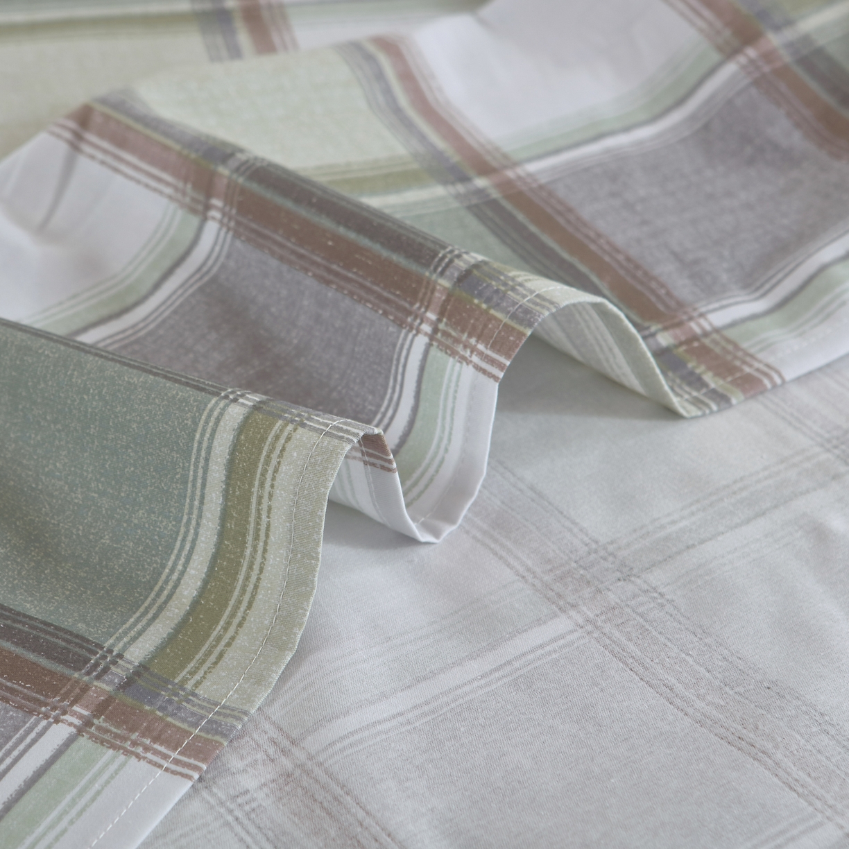 91家纺网 家纺一手货源 找家纺 雅绅阁 2026新款全棉纯棉加厚13372学生三件套多件套 风范