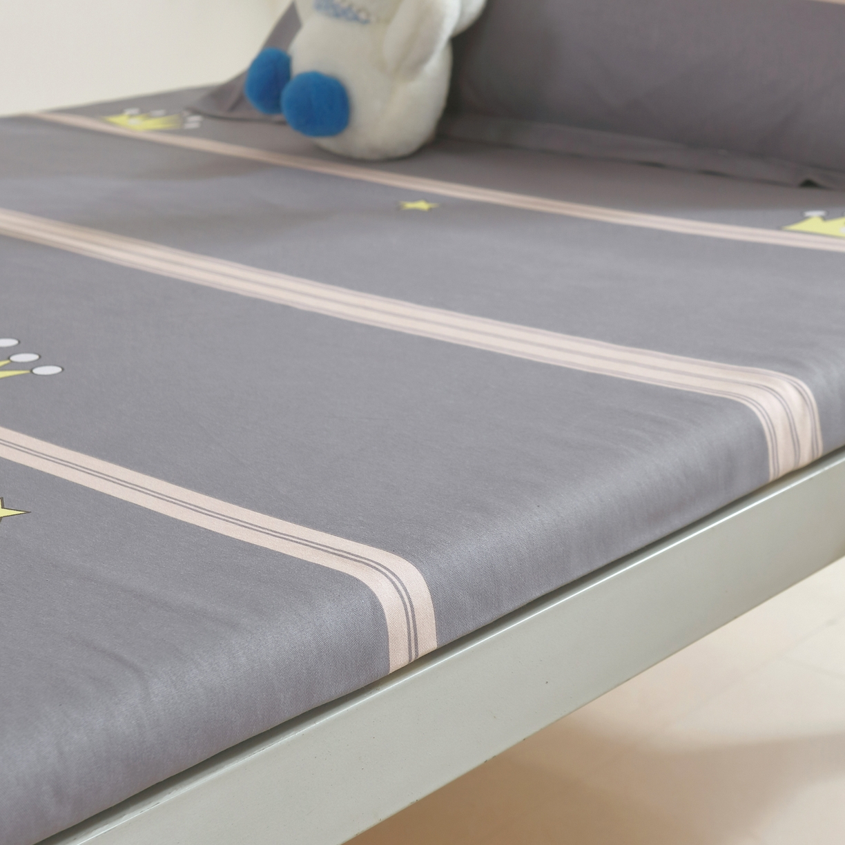 91家纺网 家纺一手货源 找家纺 雅绅阁 2026新款全棉纯棉加厚13372学生三件套多件套 仰望