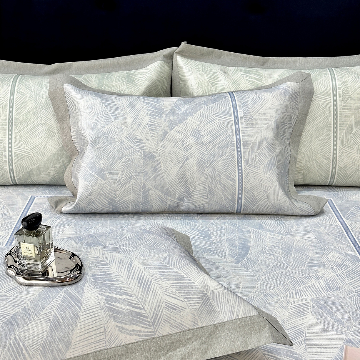 91家纺网 家纺一手货源 找家纺 （总）JUICY 橘滋家纺 2026年夏日新款高端简约意式轻奢数码冰丝席凉席