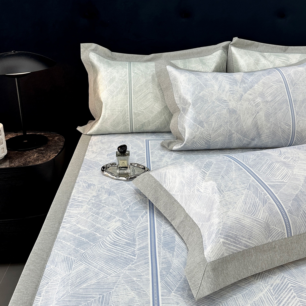 91家纺网 家纺一手货源 找家纺 （总）JUICY 橘滋家纺 2026年夏日新款高端简约意式轻奢数码冰丝席凉席