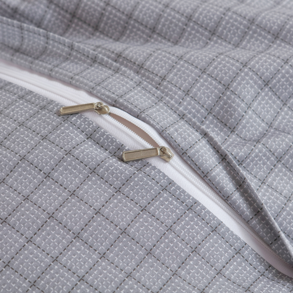 91家纺网 家纺一手货源 找家纺 雅绅阁 2026新款全棉纯棉加厚13372学生三件套多件套 征程