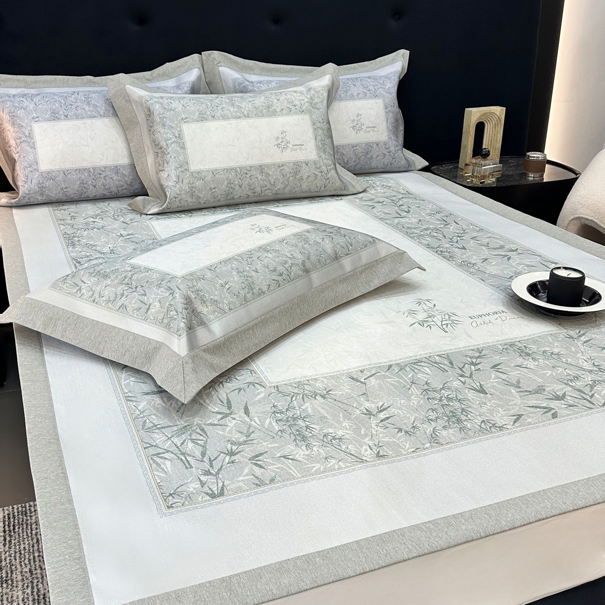 91家纺网 家纺一手货源 找家纺 （总）JUICY 橘滋家纺 2026年夏日新款高端简约意式轻奢数码冰丝席凉席