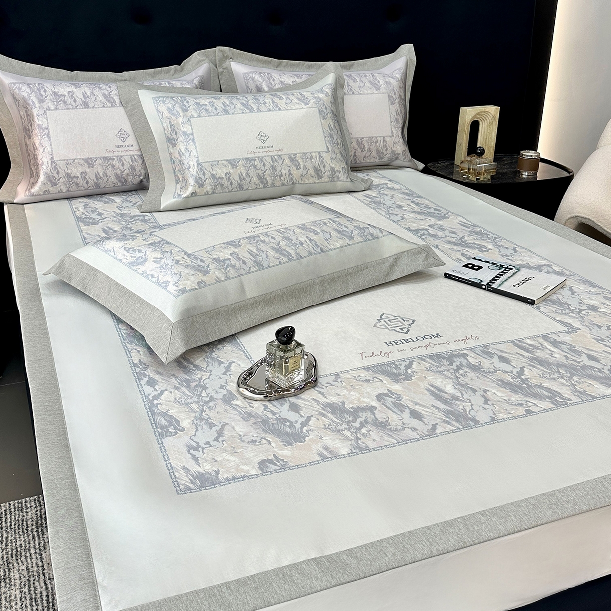 91家纺网 家纺一手货源 找家纺 （总）JUICY 橘滋家纺 2026年夏日新款高端简约意式轻奢数码冰丝席凉席