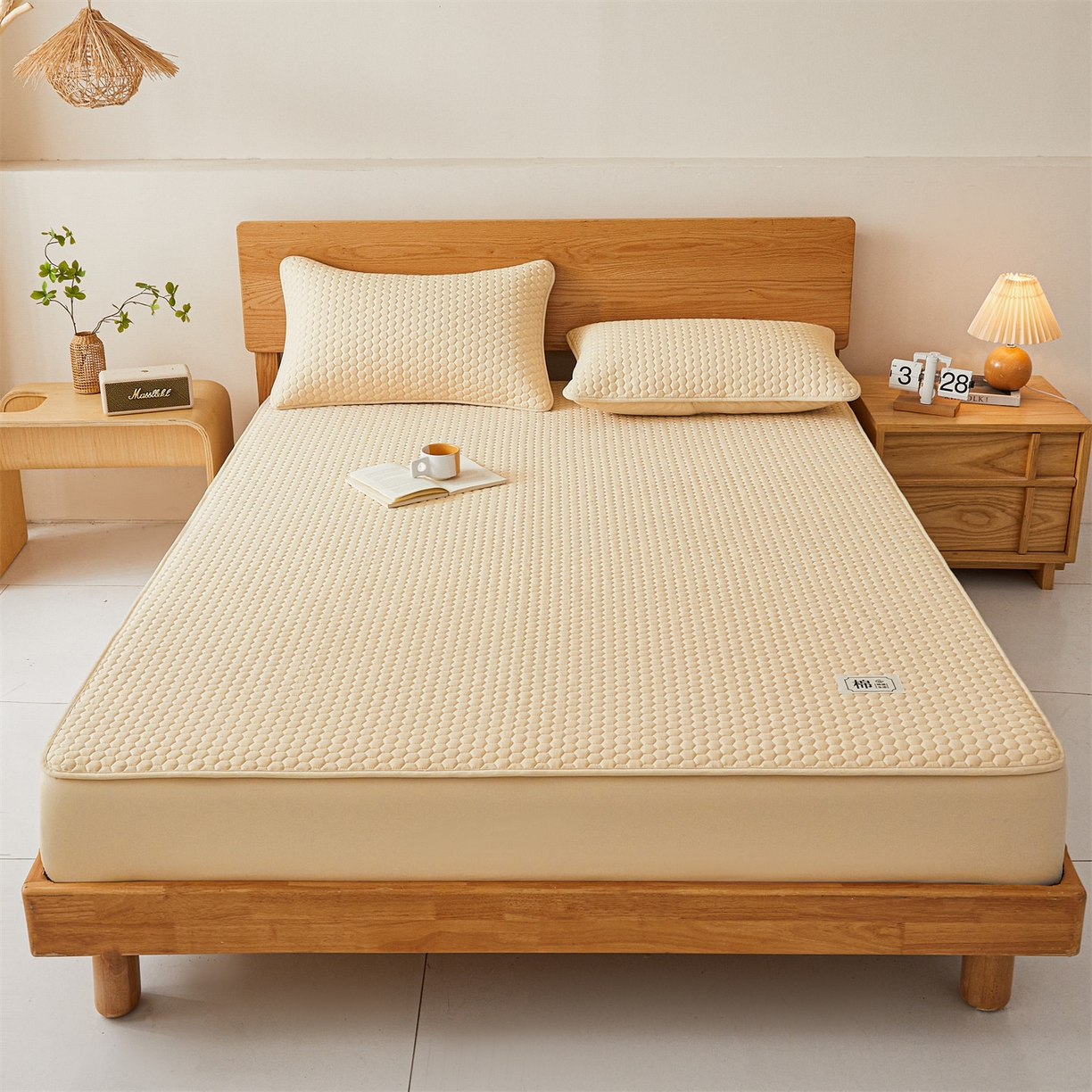 91家纺网 家纺一手货源 找家纺 （总）居眠 2026新款蜂巢-防水夹棉棉花床笠