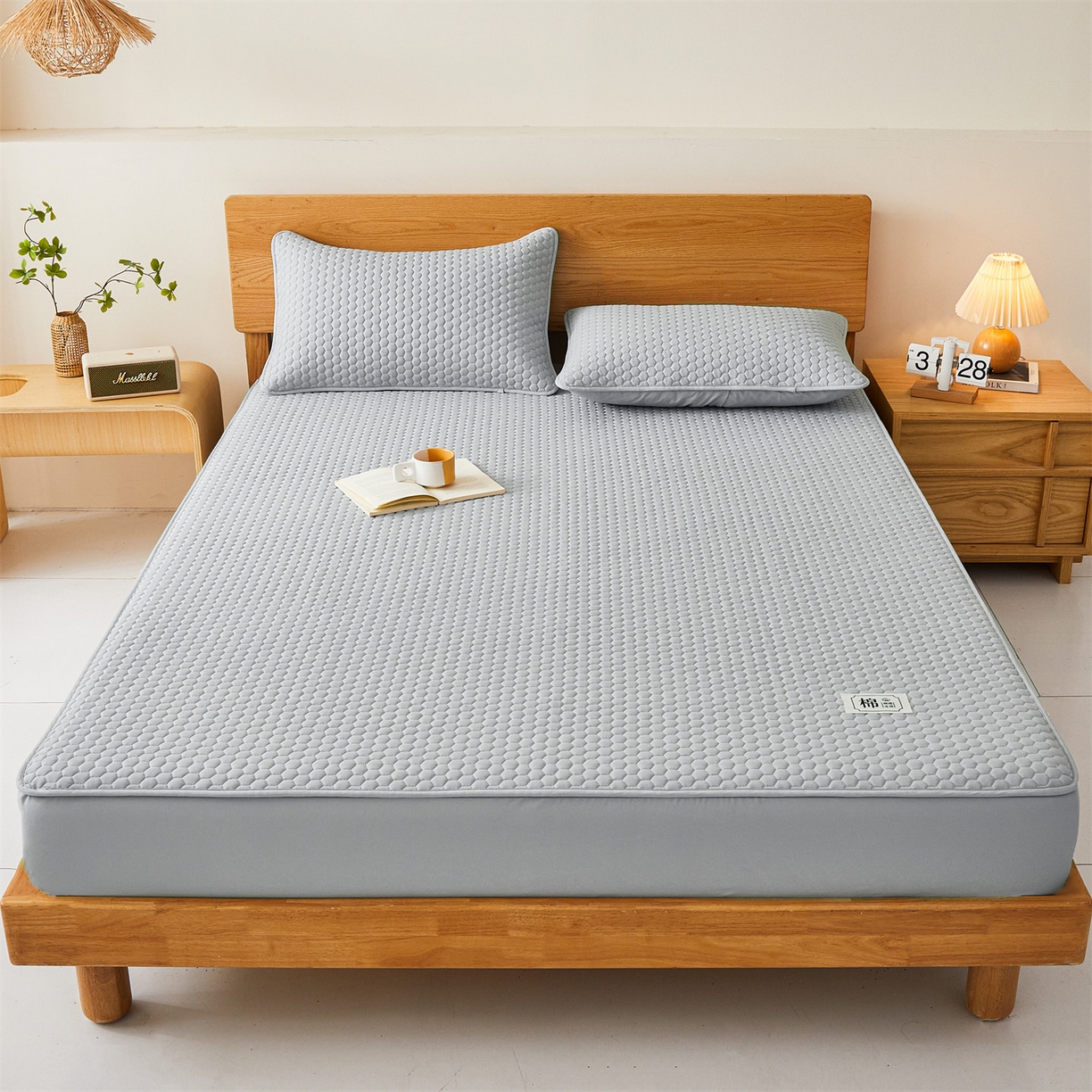 91家纺网 家纺一手货源 找家纺 （总）居眠 2026新款蜂巢-防水夹棉棉花床笠