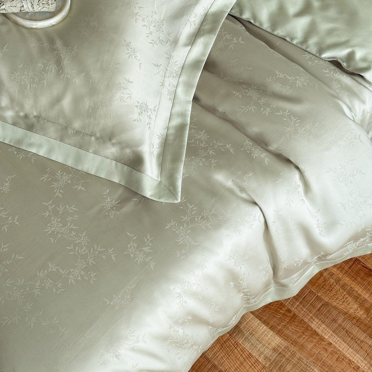 91家纺网 家纺一手货源 找家纺 （总）花时间 2026春夏新款60s兰精天丝染色提花四件套