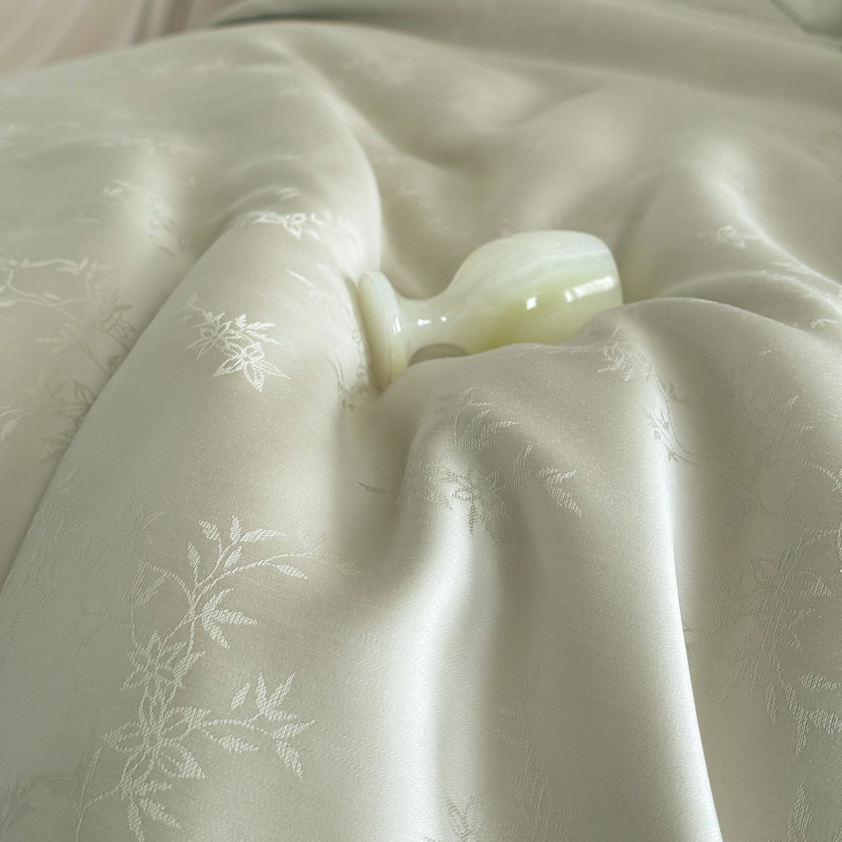 91家纺网 家纺一手货源 找家纺 （总）花时间 2026春夏新款60s兰精天丝染色提花四件套