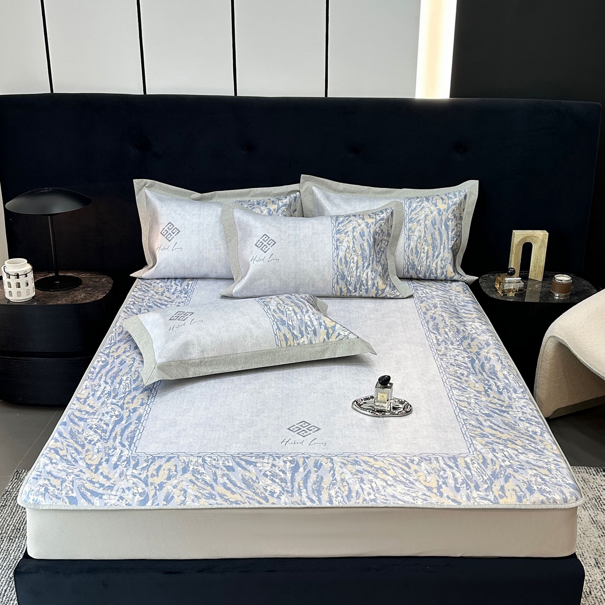 91家纺网 家纺一手货源 找家纺 （总）JUICY 橘滋家纺 2026年夏日新款高端简约意式轻奢数码冰丝席凉席