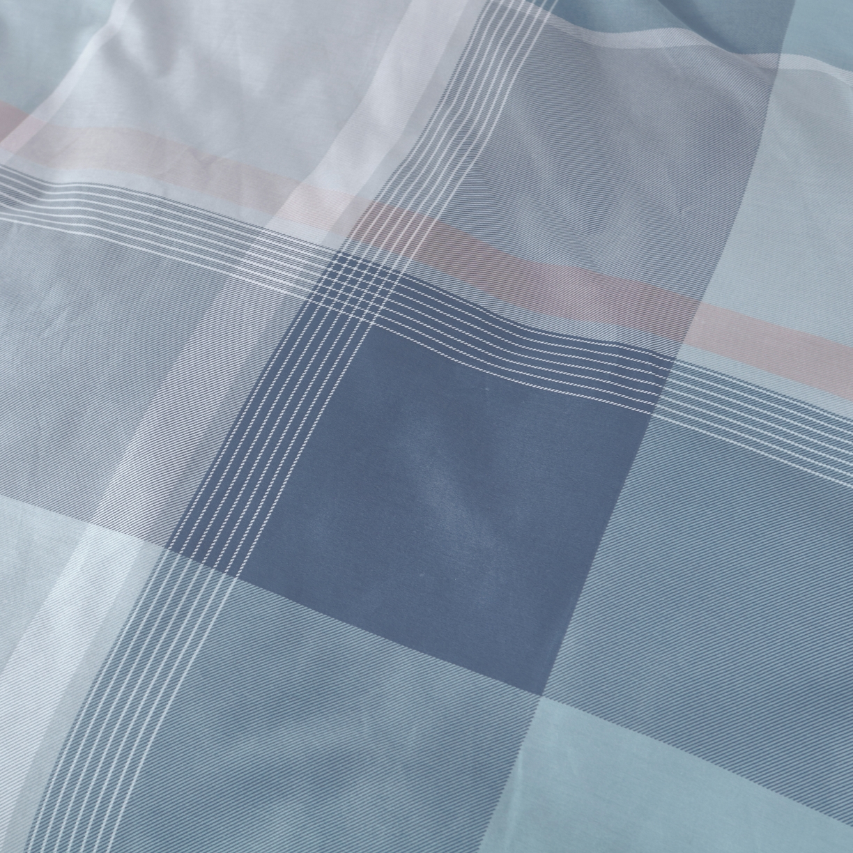 91家纺网 家纺一手货源 找家纺 雅绅阁 13372全棉学生宿舍纯棉三六件套全棉三件套源头工厂常年有货 奔放