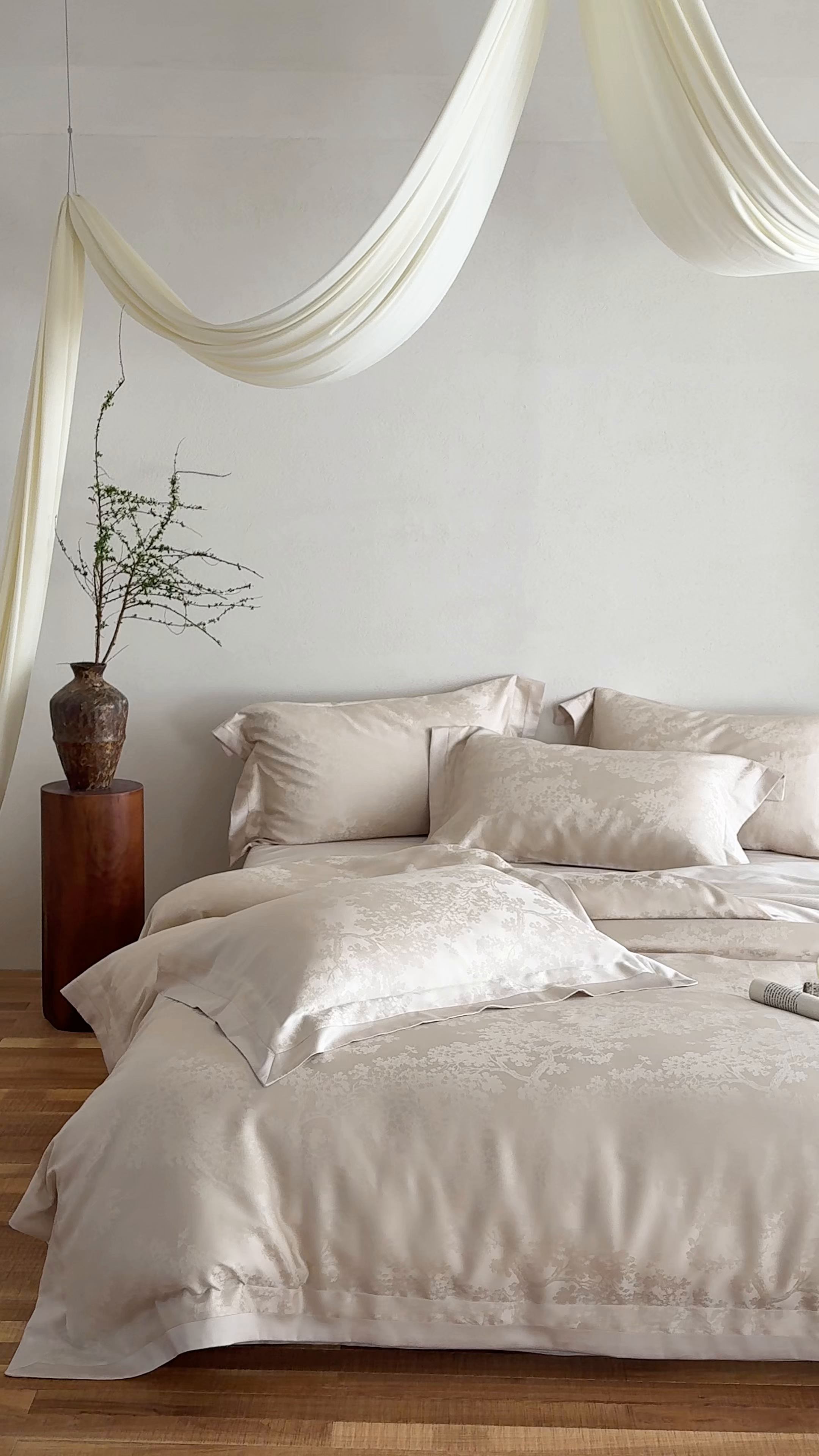 91家纺网 家纺一手货源 找家纺 花时间 2026春夏新款60s兰精天丝染色提花四件套 悠野-香槟