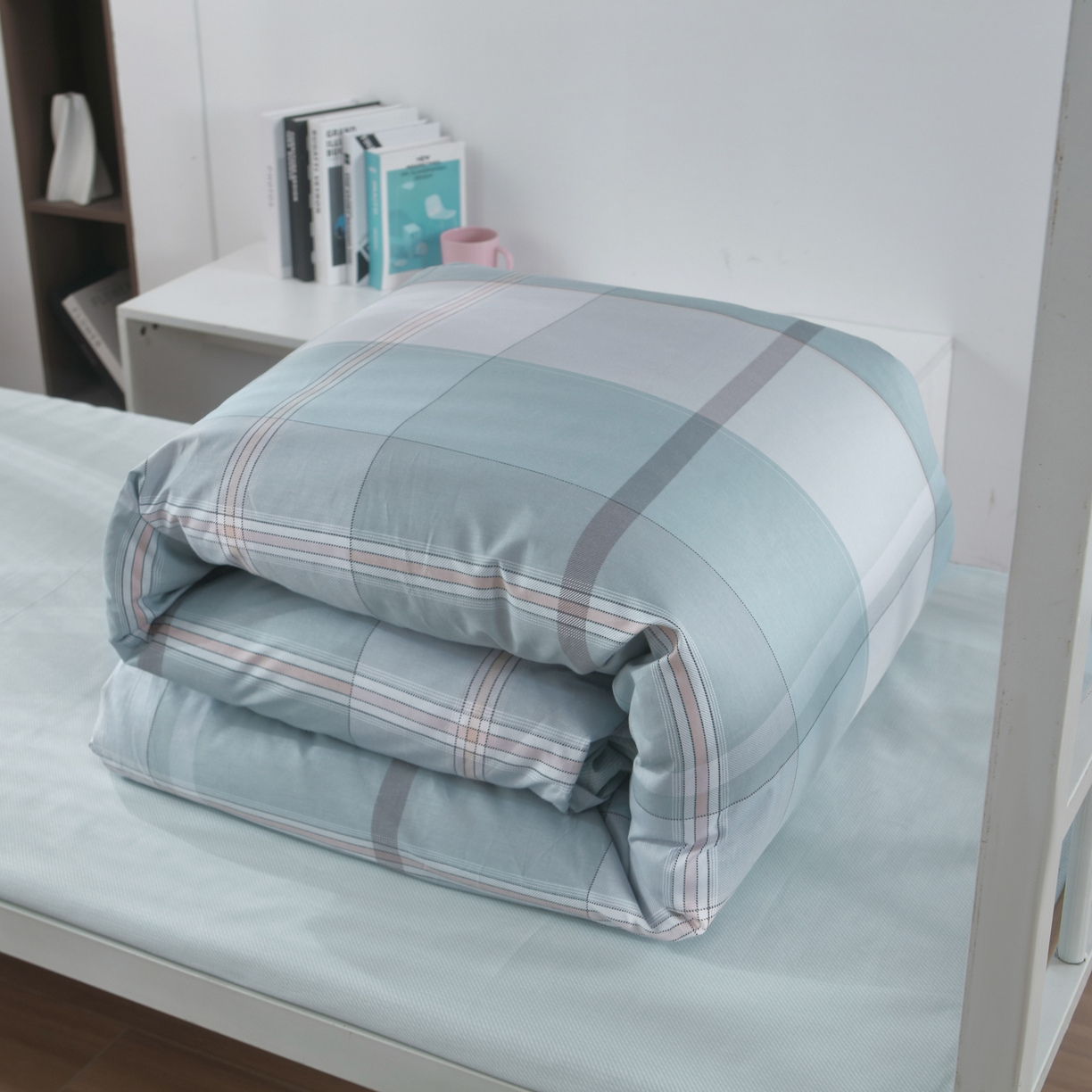 91家纺网 家纺一手货源 找家纺 雅绅阁 13372全棉学生宿舍纯棉三六件套全棉三件套源头工厂常年有货 罗兰