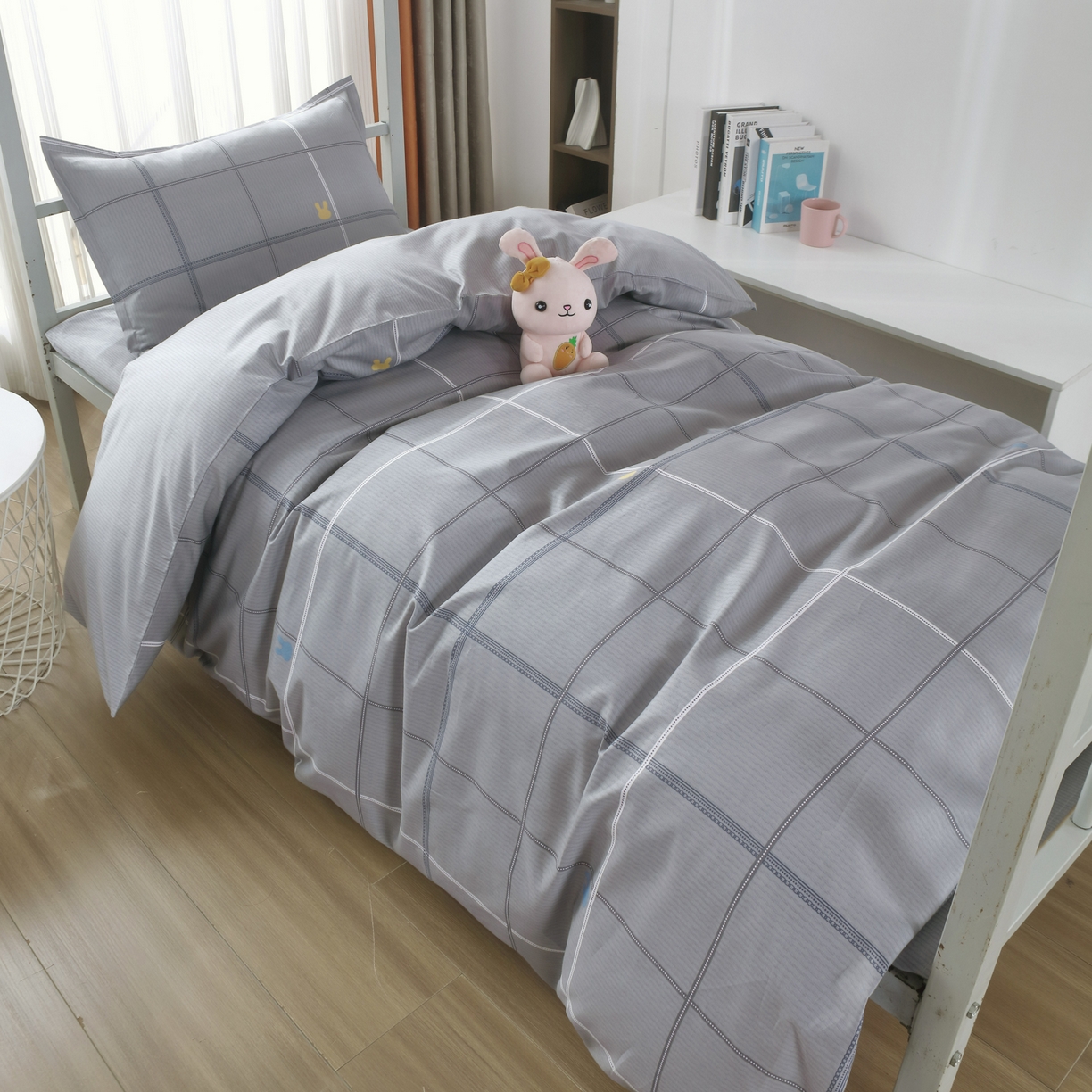 91家纺网 家纺一手货源 找家纺 雅绅阁 13372全棉学生宿舍纯棉三六件套全棉三件套源头工厂常年有货 星光