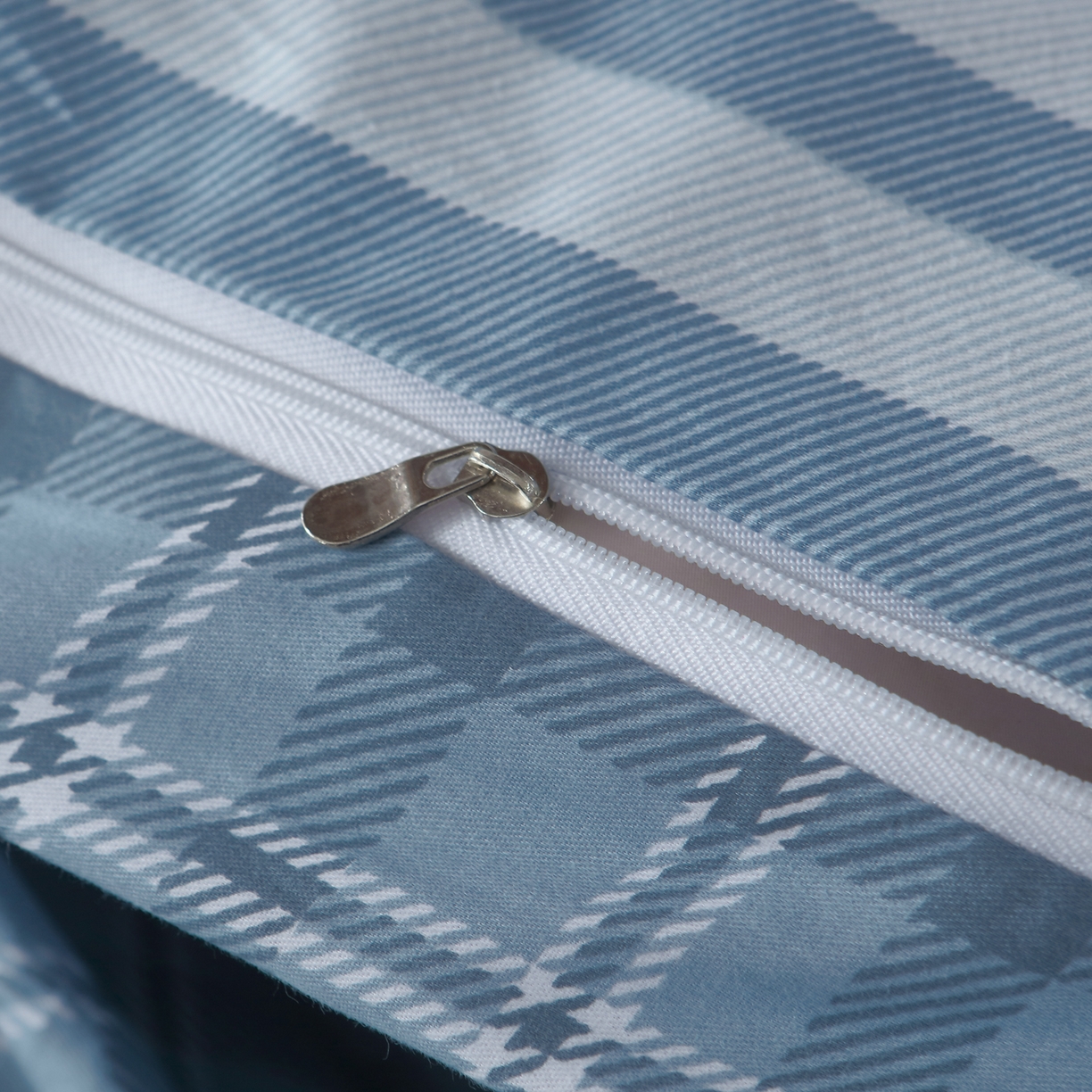 91家纺网 家纺一手货源 找家纺 雅绅阁 13372全棉学生宿舍纯棉三六件套全棉三件套源头工厂常年有货 炫酷