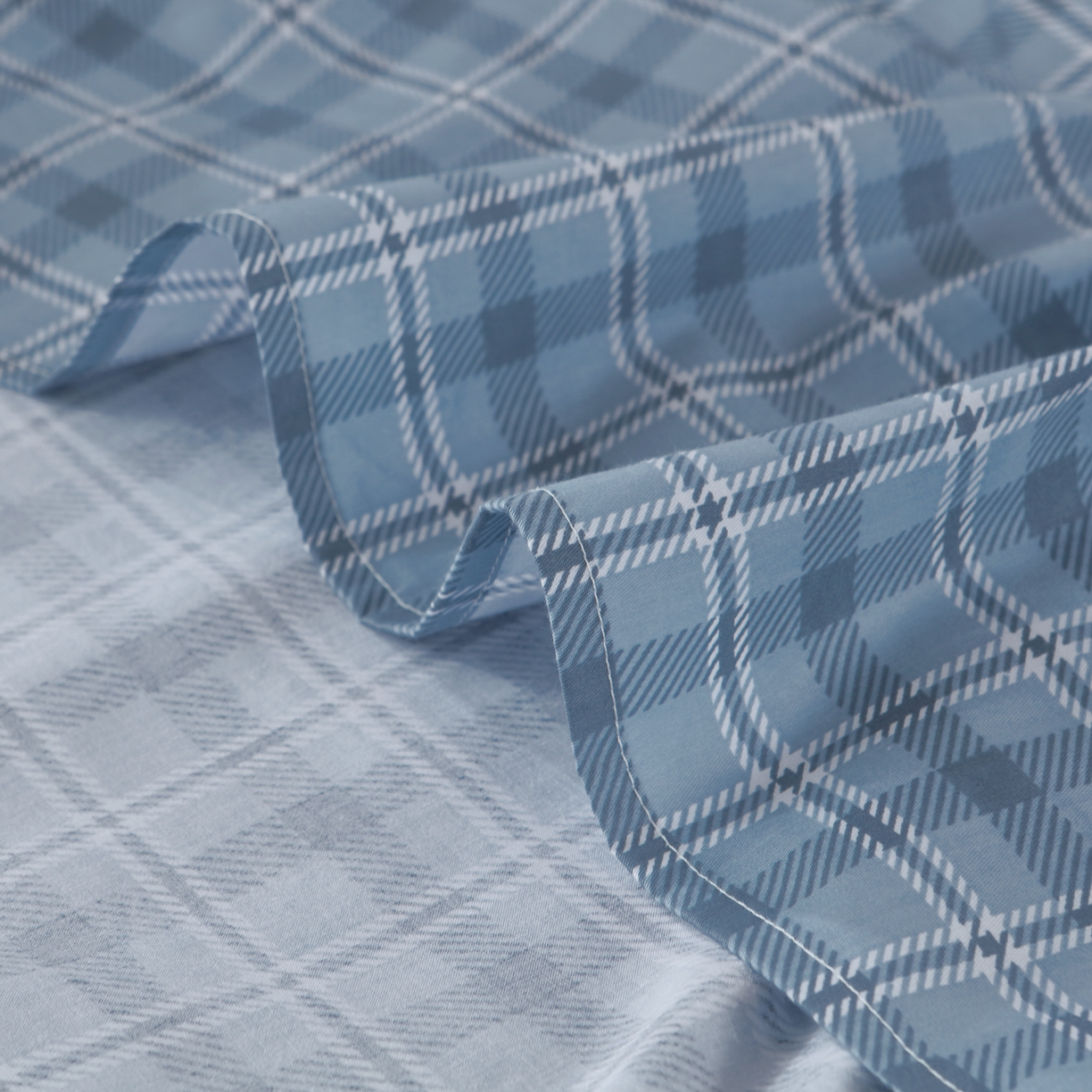 91家纺网 家纺一手货源 找家纺 雅绅阁 13372全棉学生宿舍纯棉三六件套全棉三件套源头工厂常年有货 炫酷