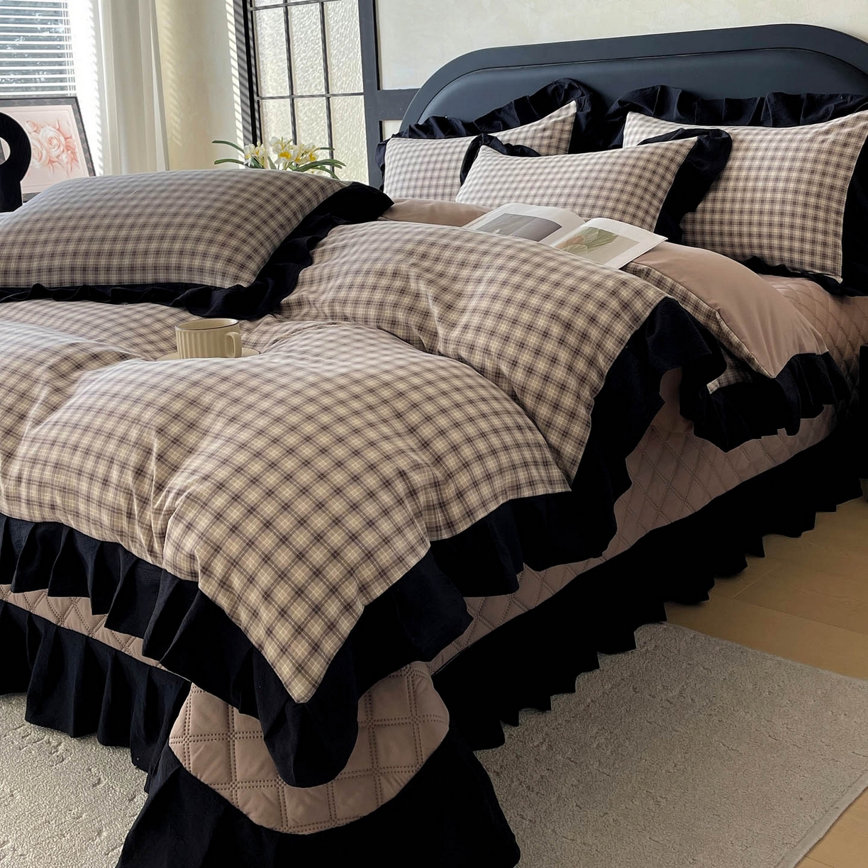 91家纺网 家纺一手货源 找家纺 慕希家纺 2026新款花边夹棉床盖四件套-西西里岛系列 西西里岛-咖色