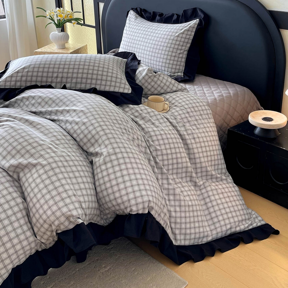 91家纺网 家纺一手货源 找家纺 慕希家纺 2026新款花边夹棉床盖四件套-西西里岛系列 西西里岛-山灰