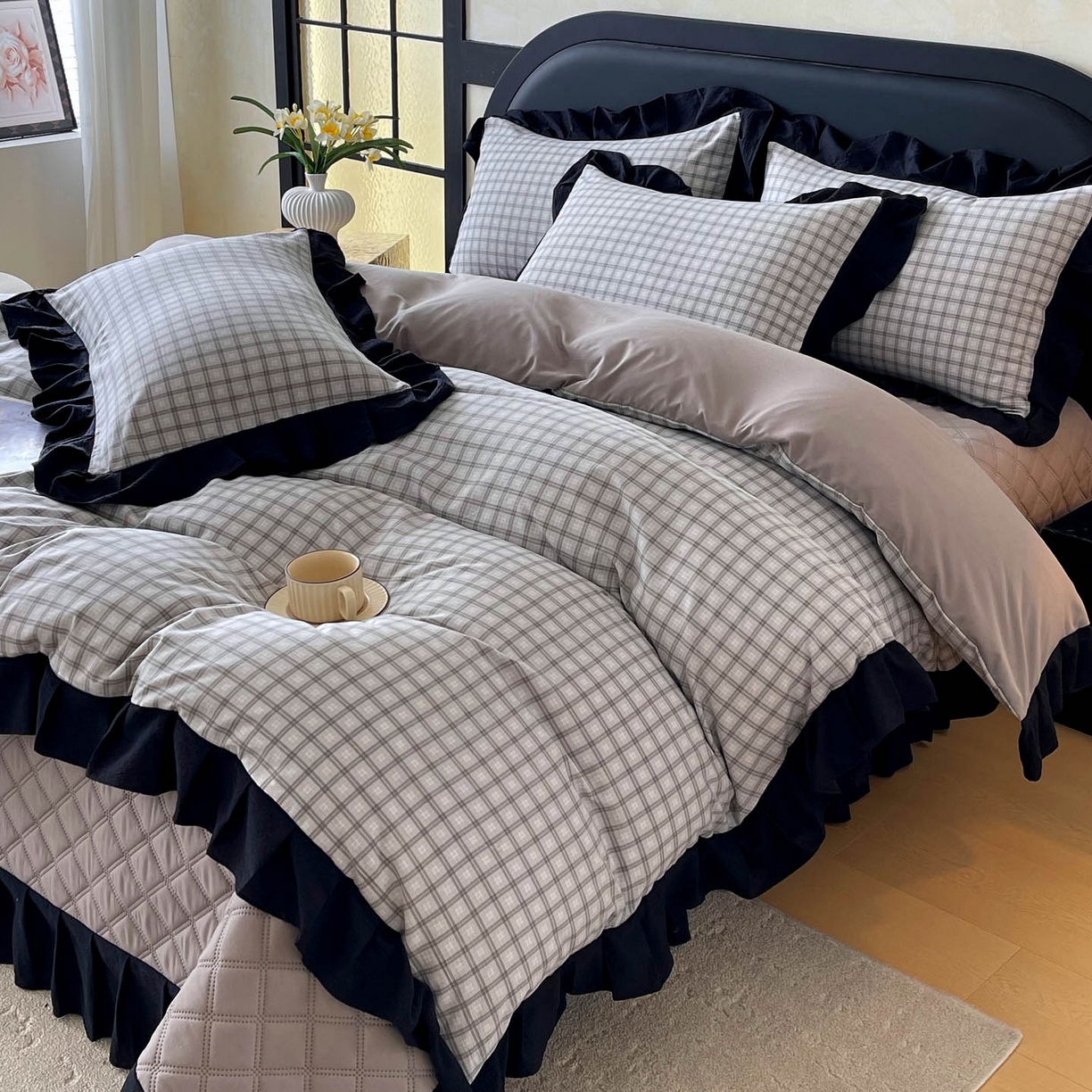 91家纺网 家纺一手货源 找家纺 慕希家纺 2026新款花边夹棉床盖四件套-西西里岛系列 西西里岛-山灰