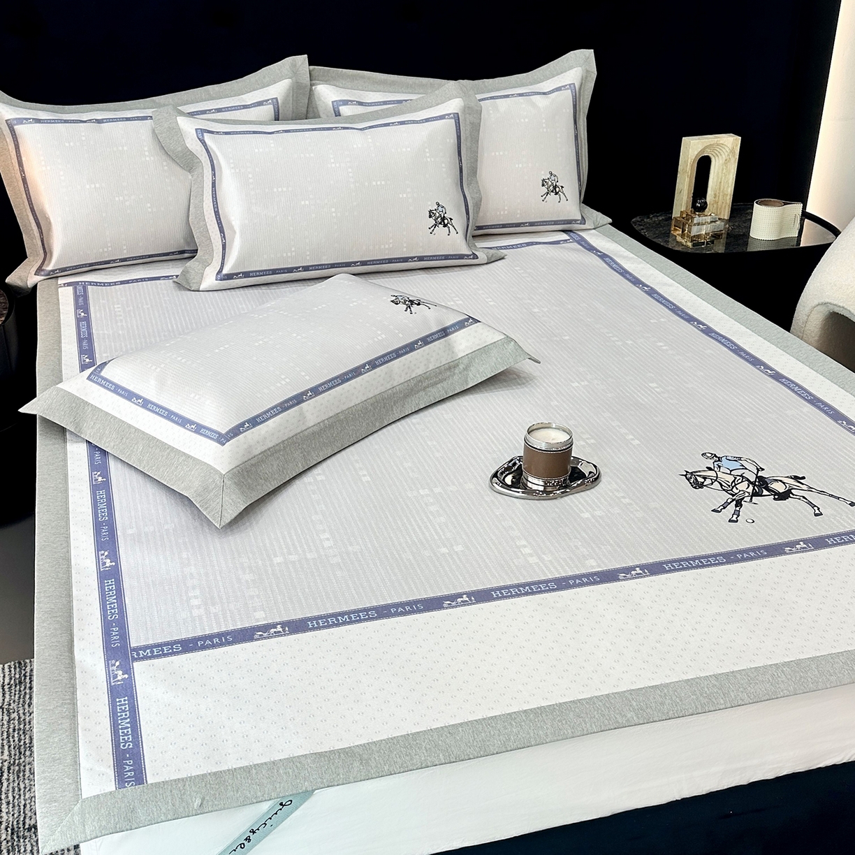 JUICY 橘滋家纺 2026年夏日新款高端简约意式轻奢数码冰丝席凉席 平席款-骑士徽章