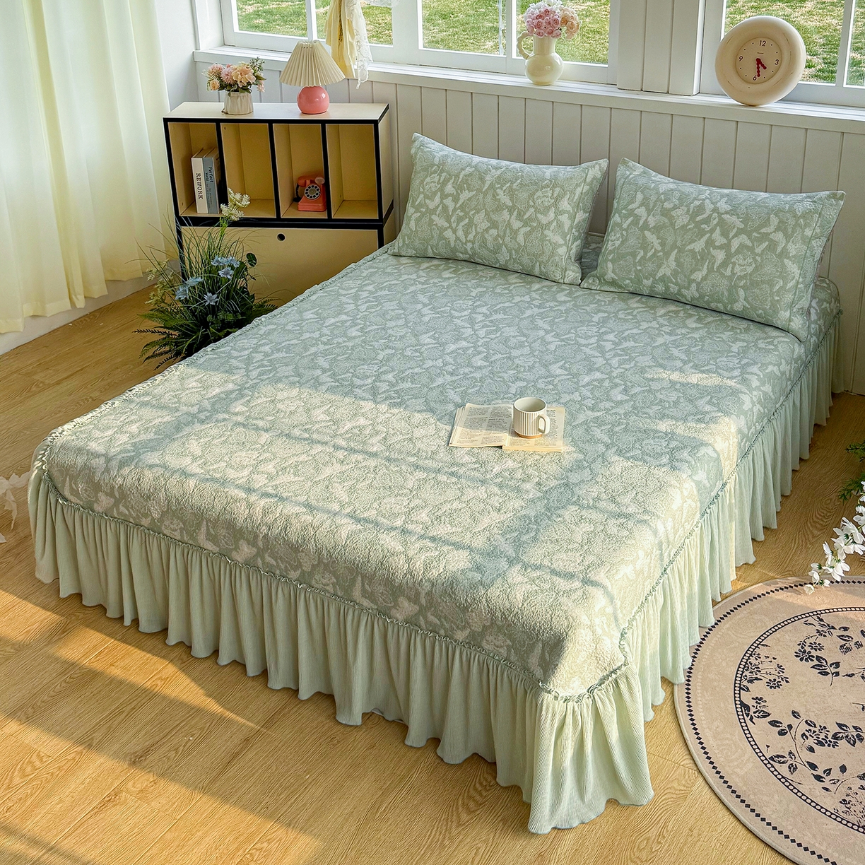 91家纺网 家纺一手货源 找家纺 女子家纺 2026新款A类凉豆豆凉感双面提花床裙款凉席席子-蝶舞花间系列 蝶舞花间-优雅绿