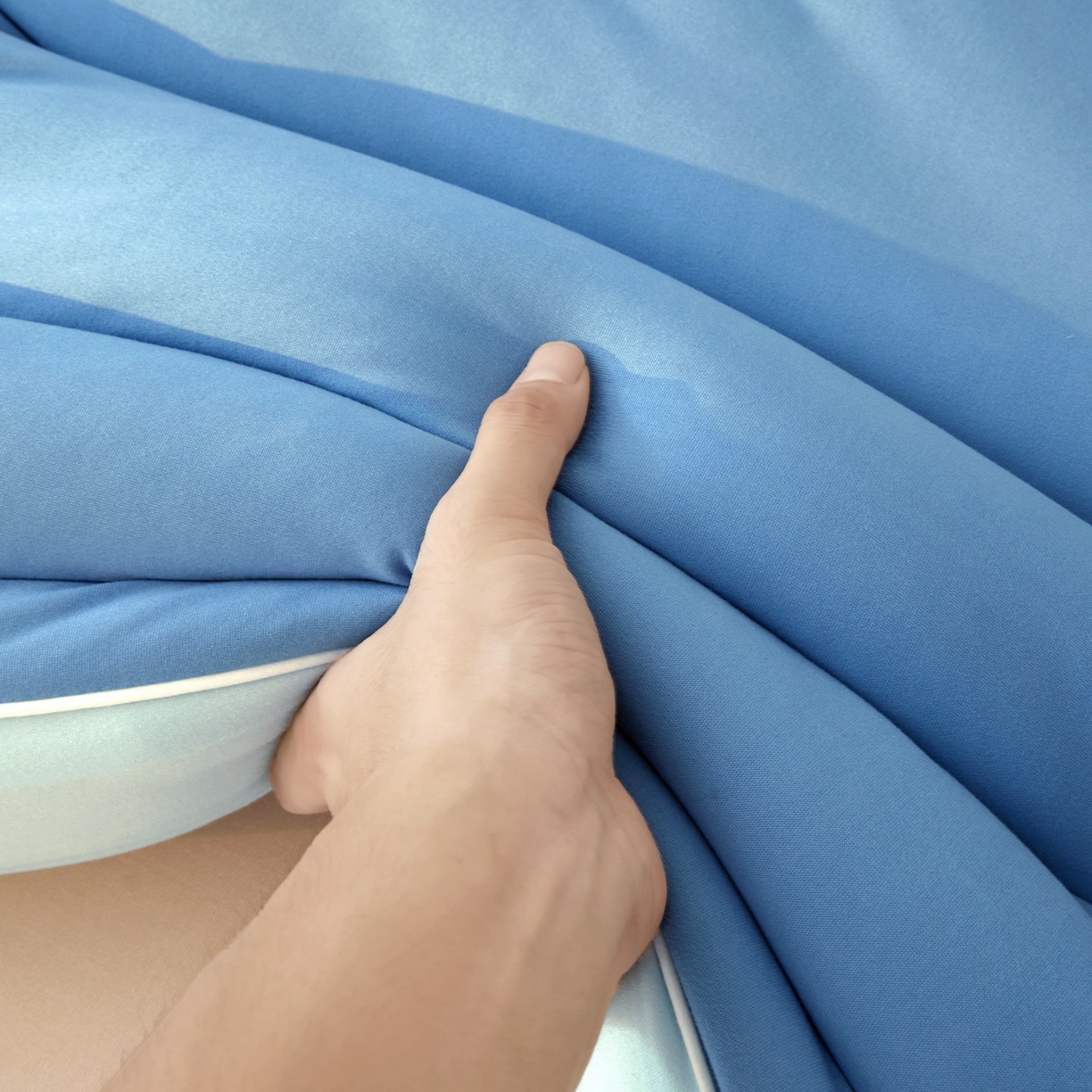 91家纺网 家纺一手货源 找家纺 织雅漫 2026新款针织棉大豆被冬被加厚春秋被被子被芯 深睡蓝+山青