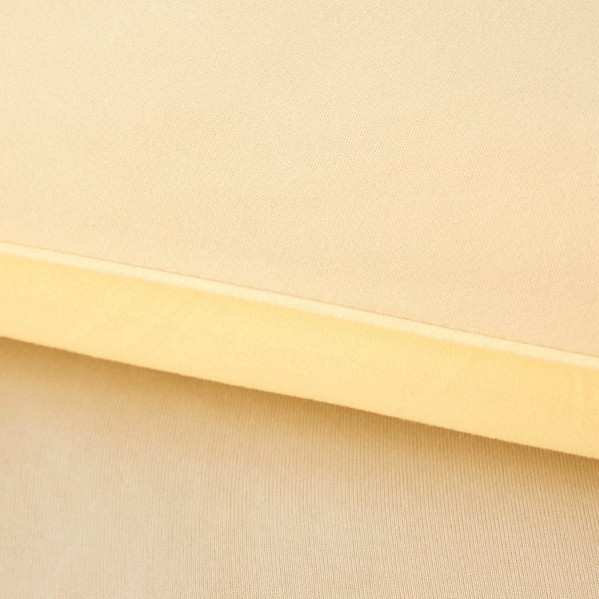 91家纺网 家纺一手货源 找家纺 织雅漫 2026新款针织棉大豆被冬被加厚春秋被被子被芯 米白+鹅黄