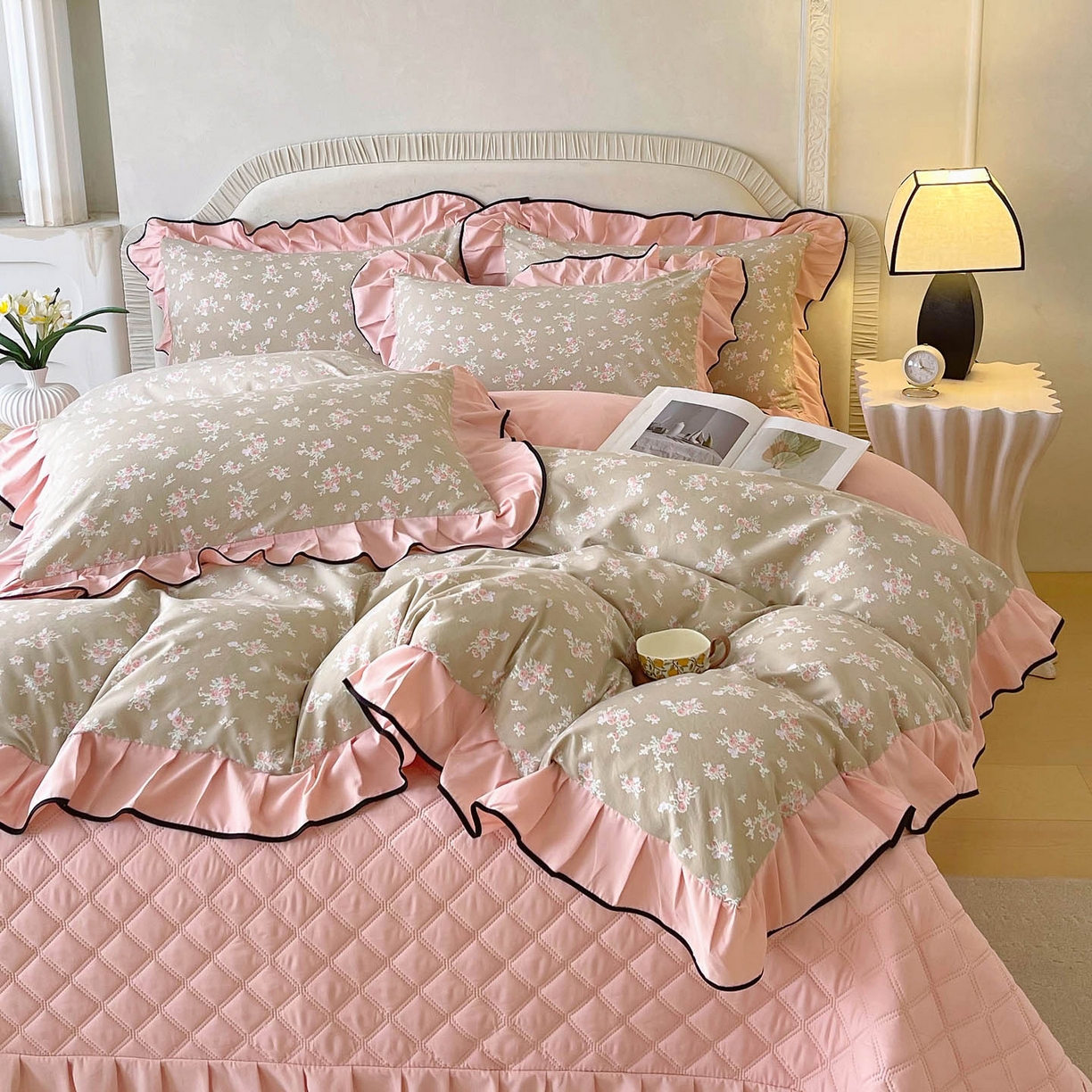 91家纺网 家纺一手货源 找家纺 慕希家纺 2026新款花边床盖四件套 花漾甜心