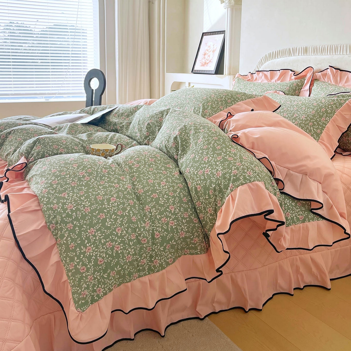 91家纺网 家纺一手货源 找家纺 慕希家纺 2026新款花边床盖四件套 秘密花园