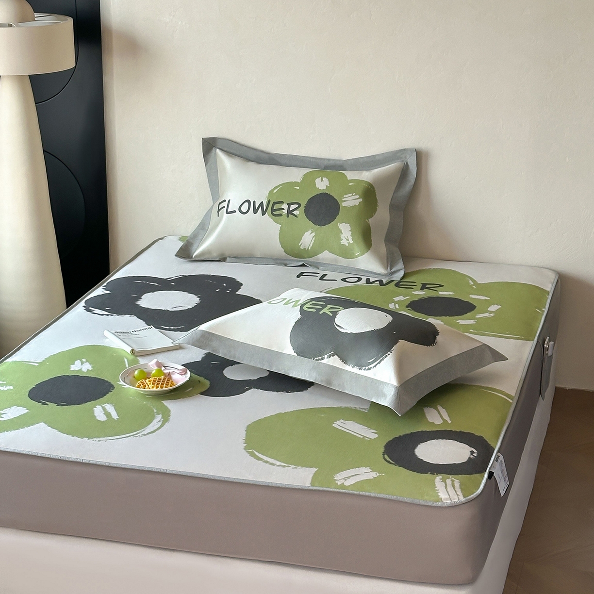 91家纺网 家纺一手货源 找家纺 JUICY 橘滋家纺 2026年夏日新款高端简约意式轻奢数码冰丝席凉席 床笠款-黑茶