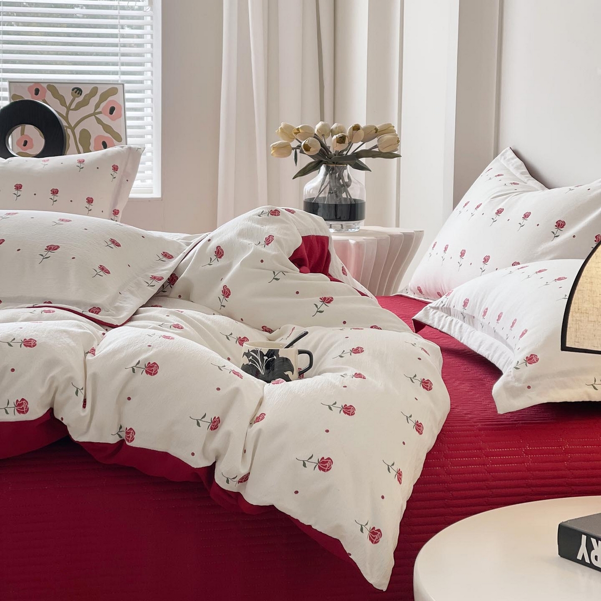 91家纺网 家纺一手货源 找家纺 慕希家纺 2026新款皱皱水洗棉床盖款四件套 卡地亚-红