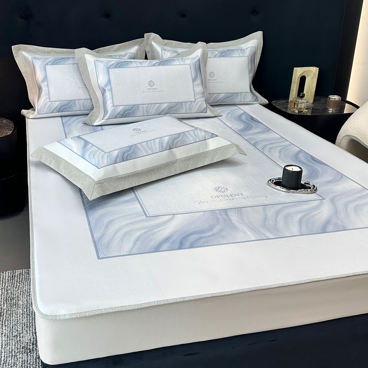 91家纺网 家纺一手货源 找家纺 JUICY 橘滋家纺 2026年夏日新款高端简约意式轻奢数码冰丝席凉席 床笠款-克莱因蓝的海