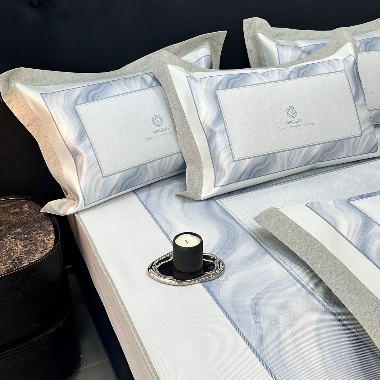 91家纺网 家纺一手货源 找家纺 JUICY 橘滋家纺 2026年夏日新款高端简约意式轻奢数码冰丝席凉席 床笠款-克莱因蓝的海