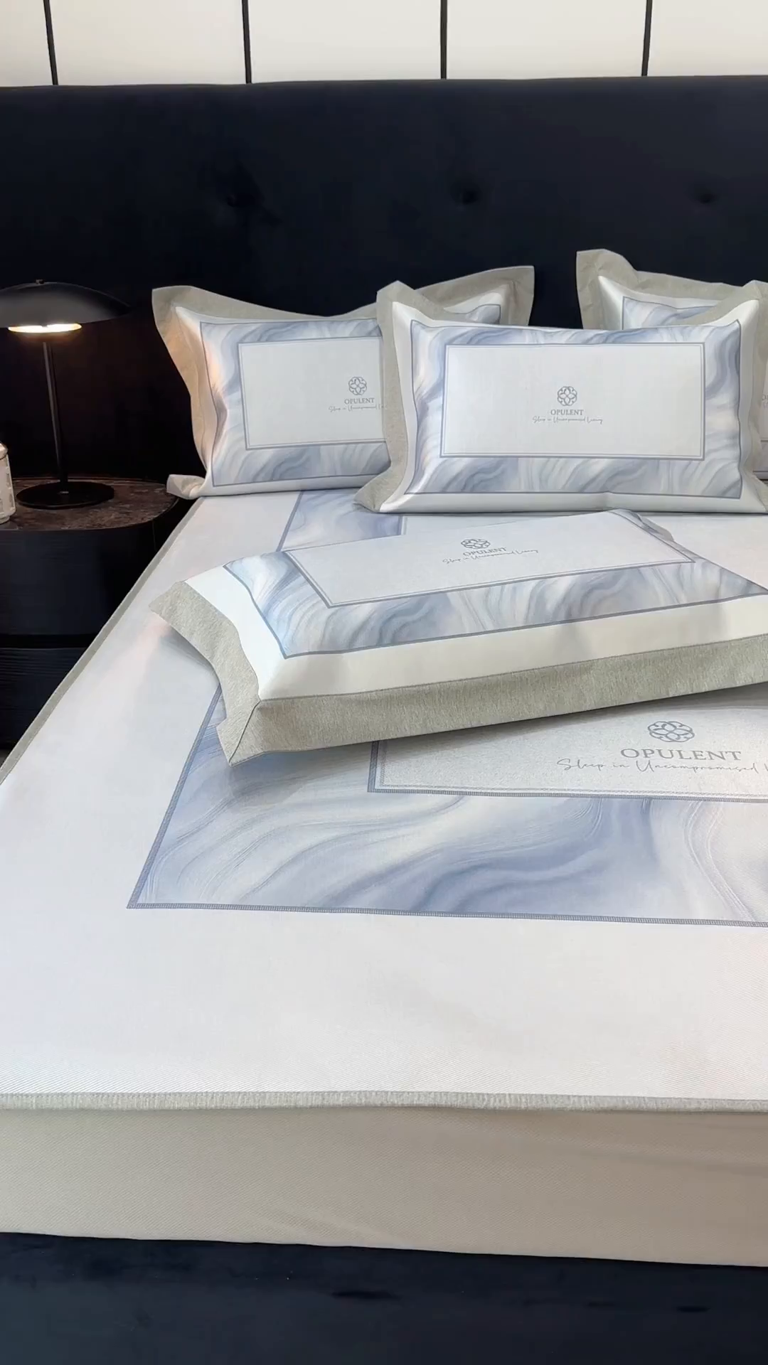 91家纺网 家纺一手货源 找家纺 JUICY 橘滋家纺 2026年夏日新款高端简约意式轻奢数码冰丝席凉席 床笠款-克莱因蓝的海