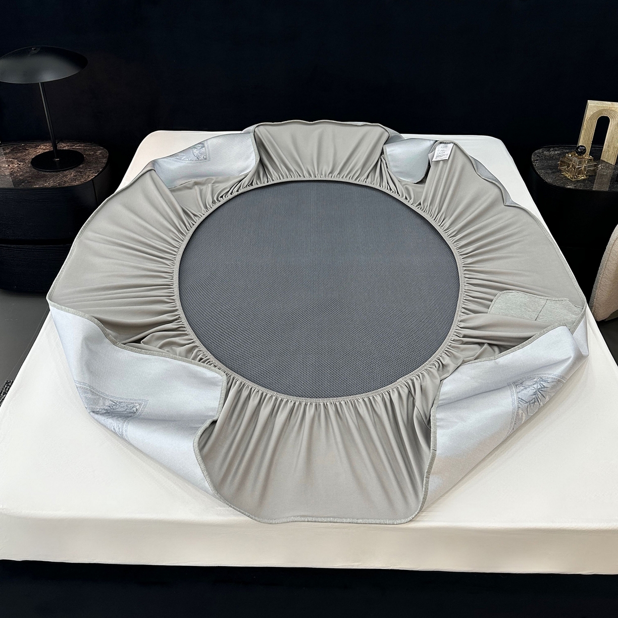 91家纺网 家纺一手货源 找家纺 JUICY 橘滋家纺 2026年夏日新款高端简约意式轻奢数码冰丝席凉席 床笠款-林影诗-雾蓝