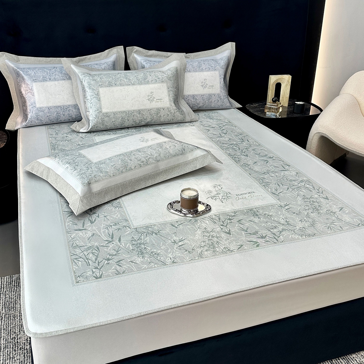 91家纺网 家纺一手货源 找家纺 JUICY 橘滋家纺 2026年夏日新款高端简约意式轻奢数码冰丝席凉席 床笠款-林影诗-雾绿