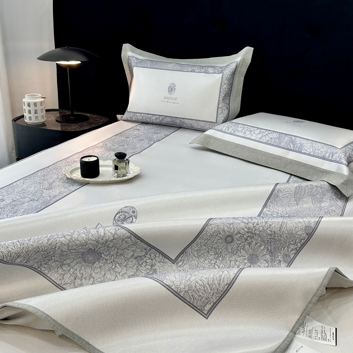 91家纺网 家纺一手货源 找家纺 JUICY 橘滋家纺 2026年夏日新款高端简约意式轻奢数码冰丝席凉席 床笠款-莫奈花园