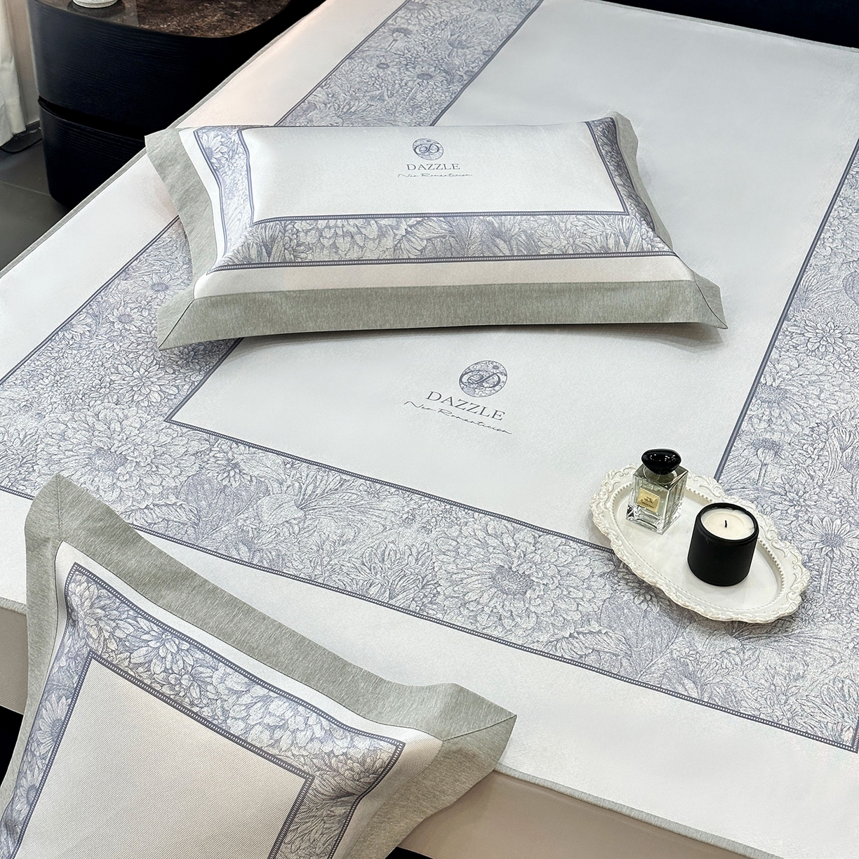 91家纺网 家纺一手货源 找家纺 JUICY 橘滋家纺 2026年夏日新款高端简约意式轻奢数码冰丝席凉席 床笠款-莫奈花园