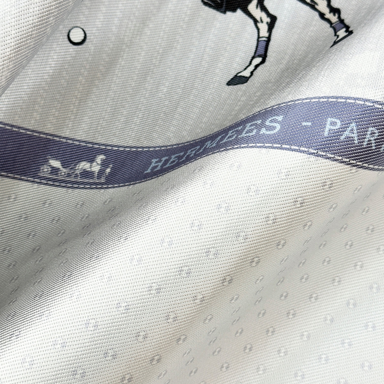 91家纺网 家纺一手货源 找家纺 JUICY 橘滋家纺 2026年夏日新款高端简约意式轻奢数码冰丝席凉席 床笠款-骑士徽章