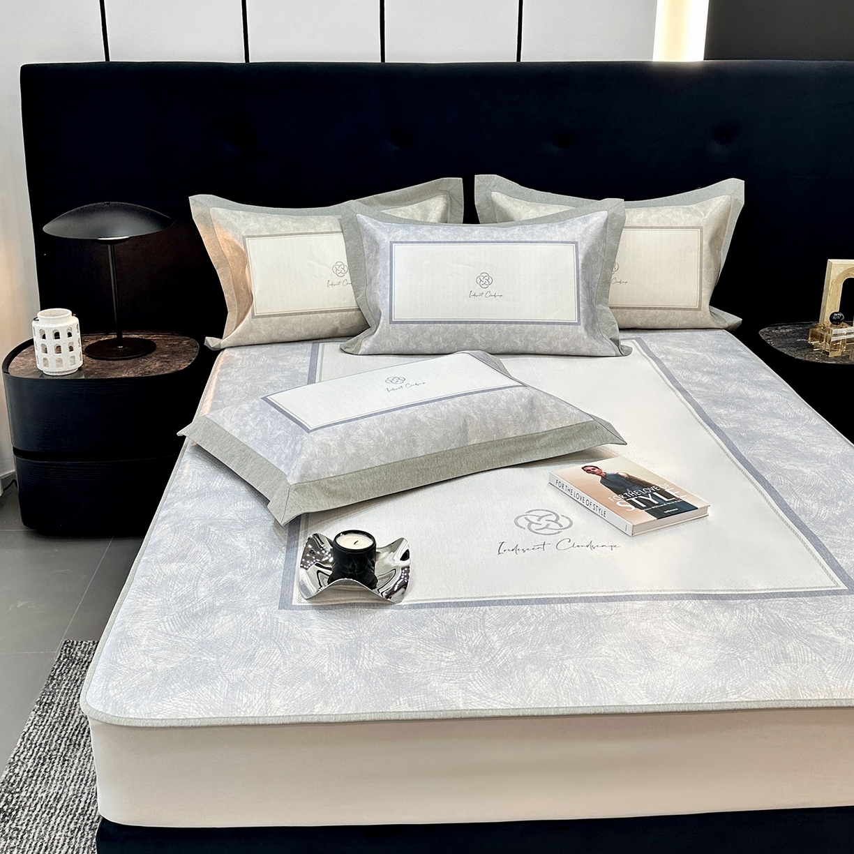 91家纺网 家纺一手货源 找家纺 JUICY 橘滋家纺 2026年夏日新款高端简约意式轻奢数码冰丝席凉席 床笠款-时间拓印-灰蓝