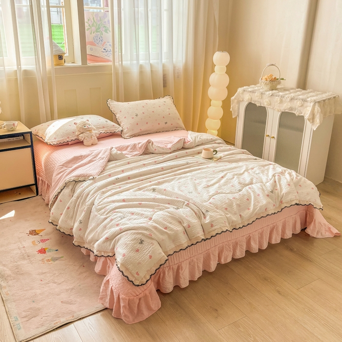 91家纺网 家纺一手货源 找家纺 慕希家纺 2026新款云感泡芙棉夏被夏凉被空调被四件套 爱如星辰