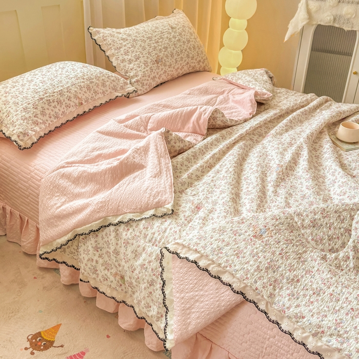 91家纺网 家纺一手货源 找家纺 慕希家纺 2026新款云感泡芙棉夏被夏凉被空调被四件套 甜梦兔