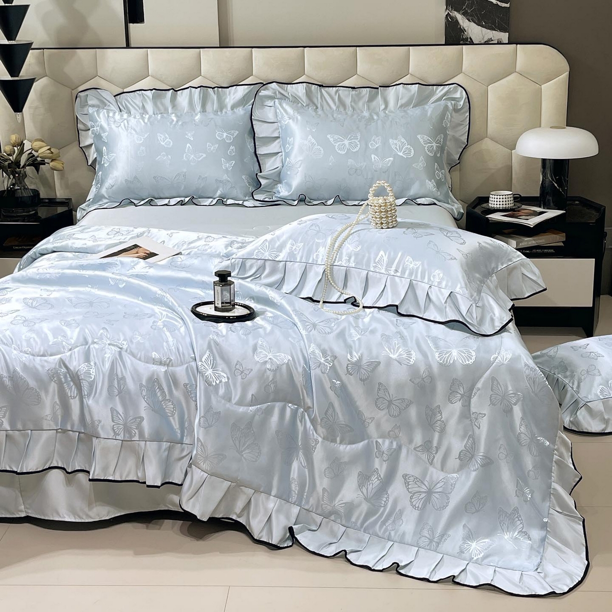 91家纺网 家纺一手货源 找家纺 慕希家纺 2026新款水洗真丝提花夏被夏凉被空调被-蝶序系列 蝶序-冰蓝