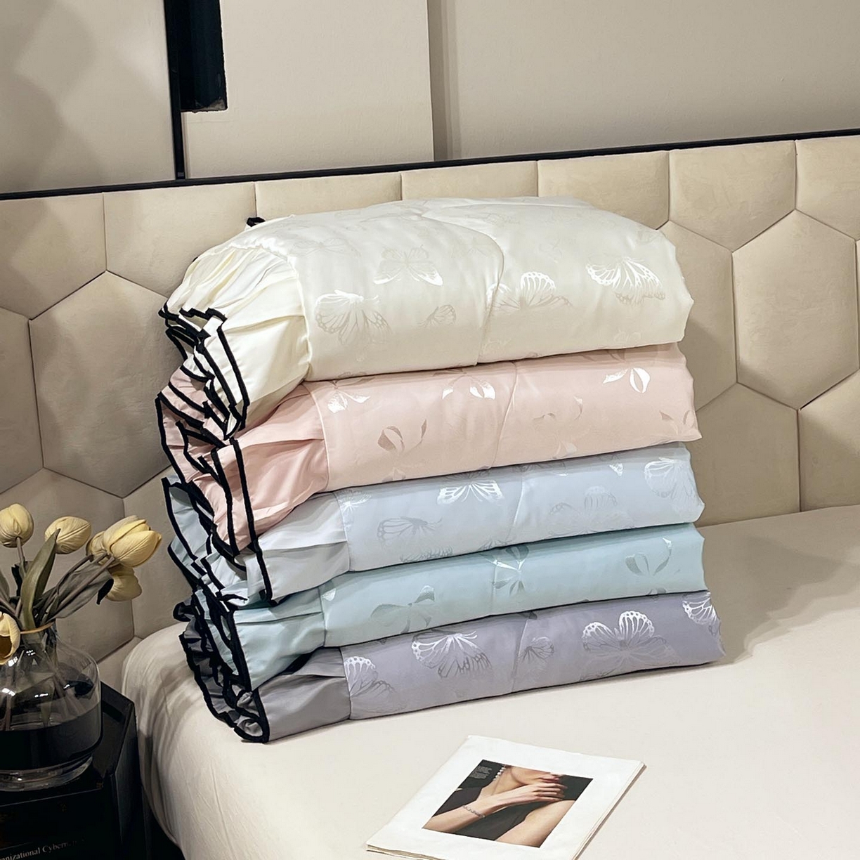 91家纺网 家纺一手货源 找家纺 慕希家纺 2026新款水洗真丝提花夏被夏凉被空调被-蝶序系列 组合图