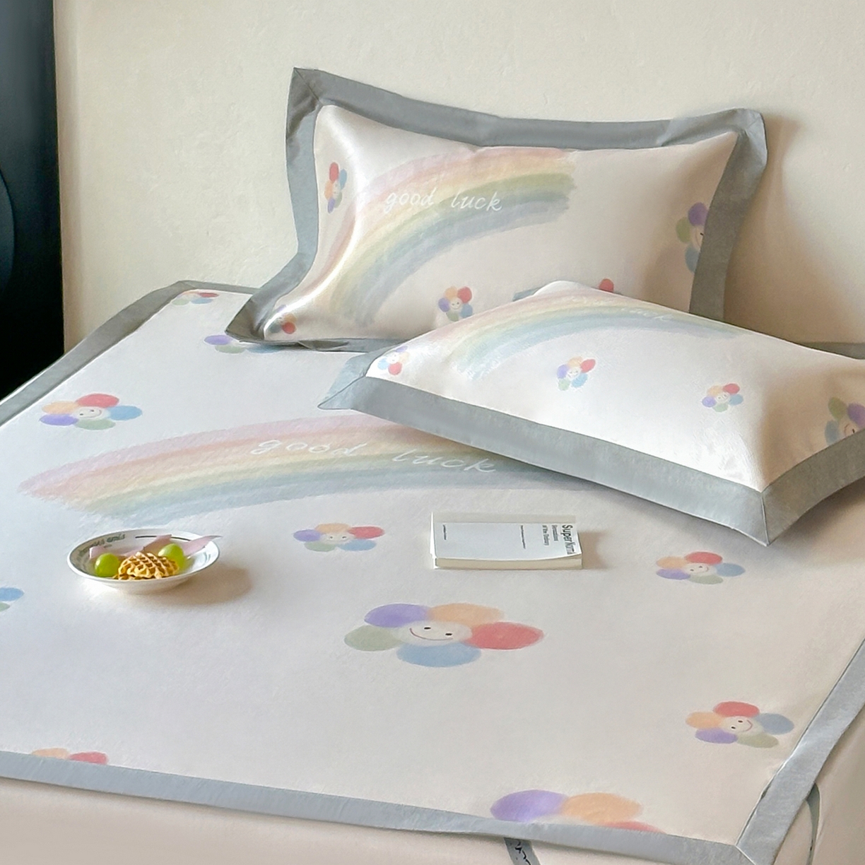 91家纺网 家纺一手货源 找家纺 （总）JUICY 橘滋家纺 2026新款高端A类原创设计卡通数码印花冰丝席凉席