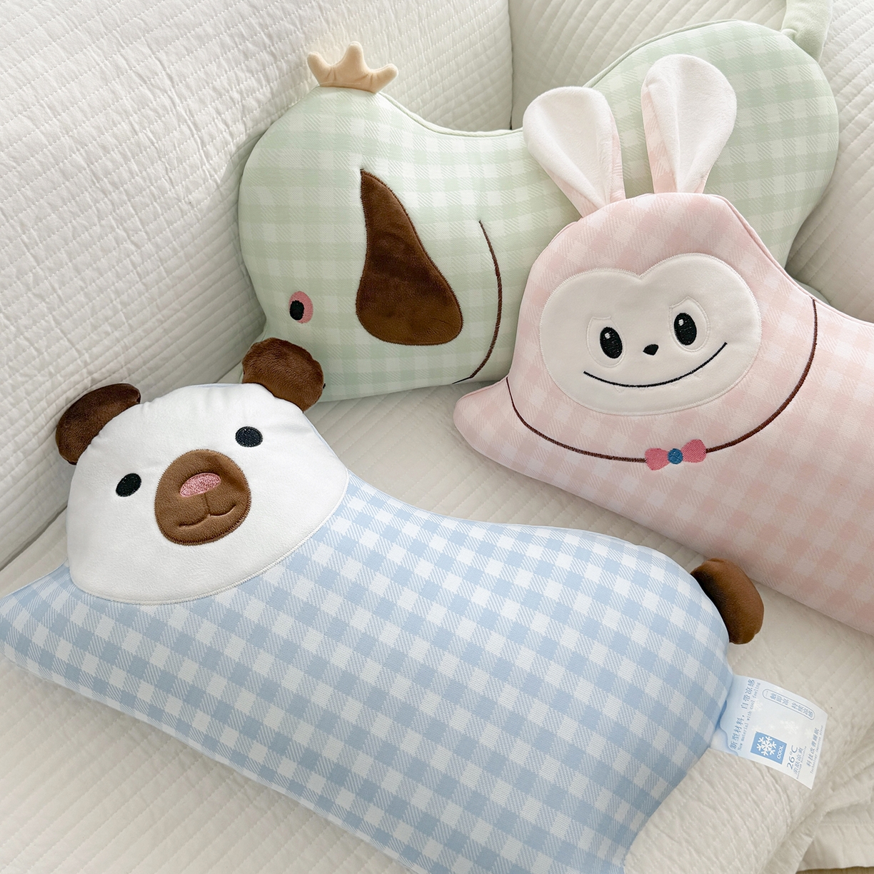 91家纺网 家纺一手货源 找家纺 蔻眠 凉感丝卡通刺绣荞麦护颈枕夏季凉豆豆儿童枕芯学生枕头 主图