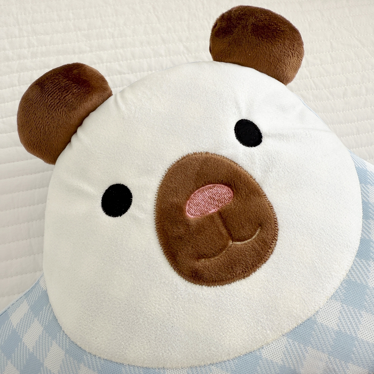 91家纺网 家纺一手货源 找家纺 蔻眠 凉感丝卡通刺绣荞麦护颈枕夏季凉豆豆儿童枕芯学生枕头 凉感丝-抱抱熊