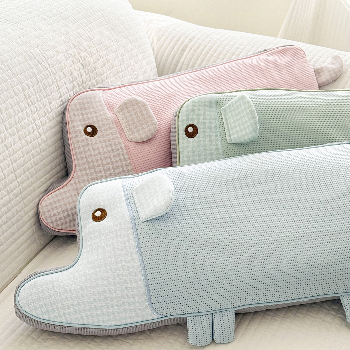 91家纺网 家纺一手货源 找家纺 蔻眠 凉感丝卡通小象荞麦护颈枕夏季凉豆豆儿童枕芯学生枕头 主图