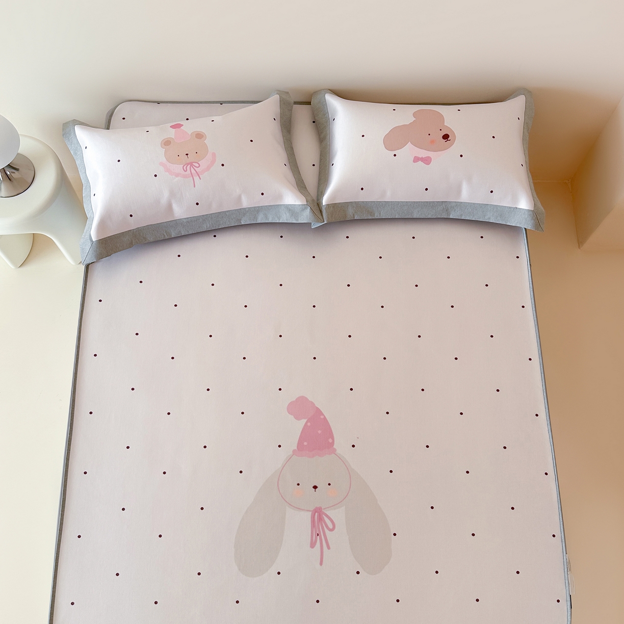 91家纺网 家纺一手货源 找家纺 （总）JUICY 橘滋家纺 2026新款高端A类原创设计卡通数码印花冰丝席凉席