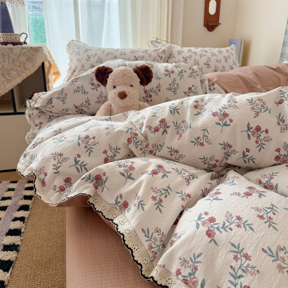 91家纺网 家纺一手货源 找家纺 （总）温眠家纺 2026新款针织提花双层纱全棉蕾丝花边四件套