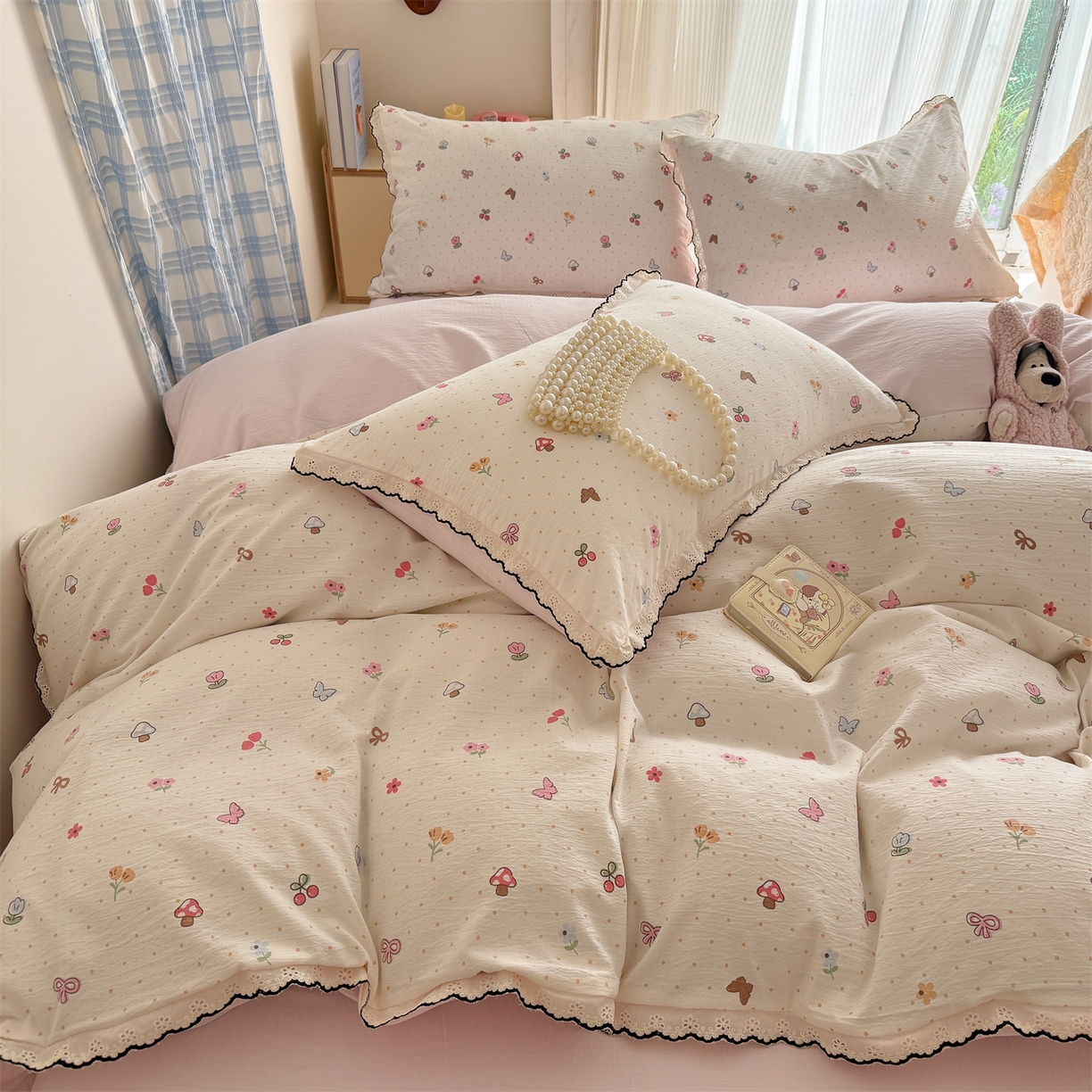 91家纺网 家纺一手货源 找家纺 温眠家纺 2026新款针织提花双层纱全棉蕾丝花边四件套 夏之物语